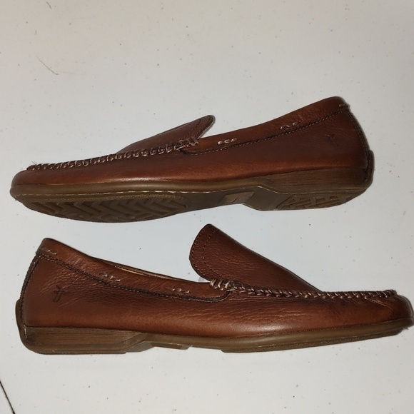 Frye Men\'s Lewis Venetians brown loafer Leather Shoes  size 8 main image 6